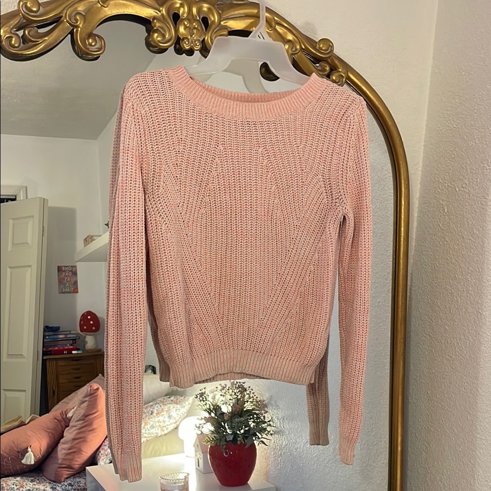 H&M Pink Crew Neck Sweater Ribbed Knit